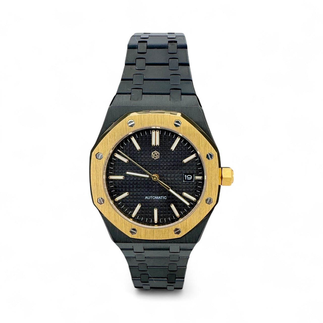 Trendzio Royal Obsidian Crown