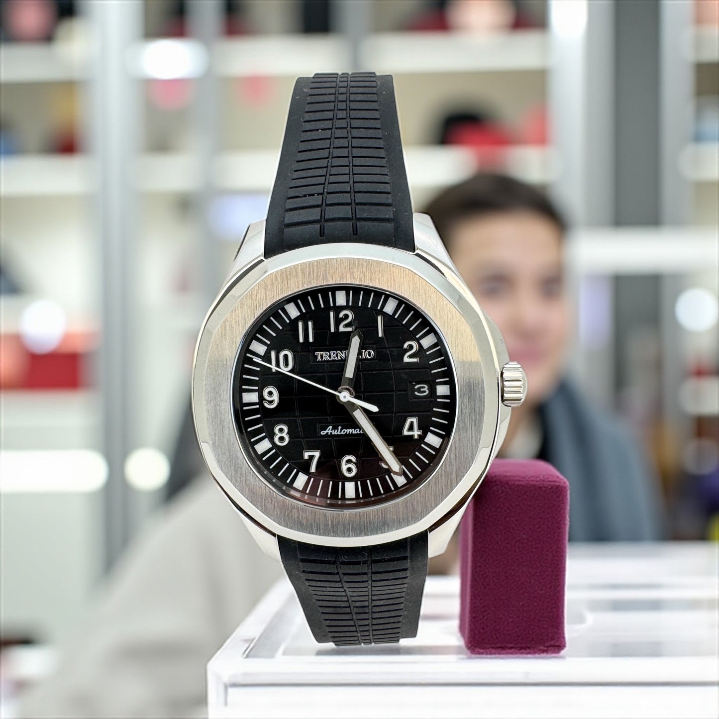 Trendzio BlackNaut Watch
