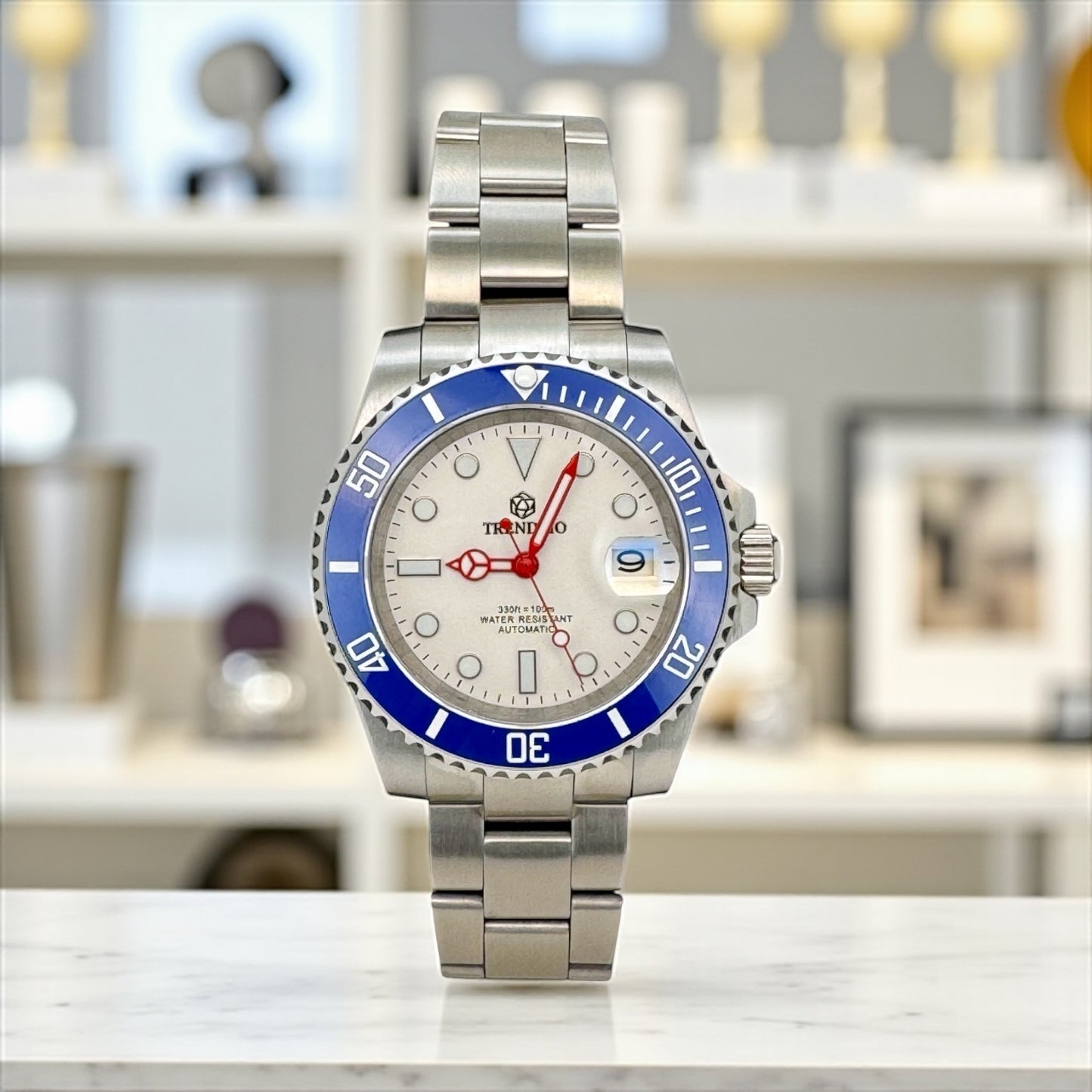 The All American TrendzioMariner Watch