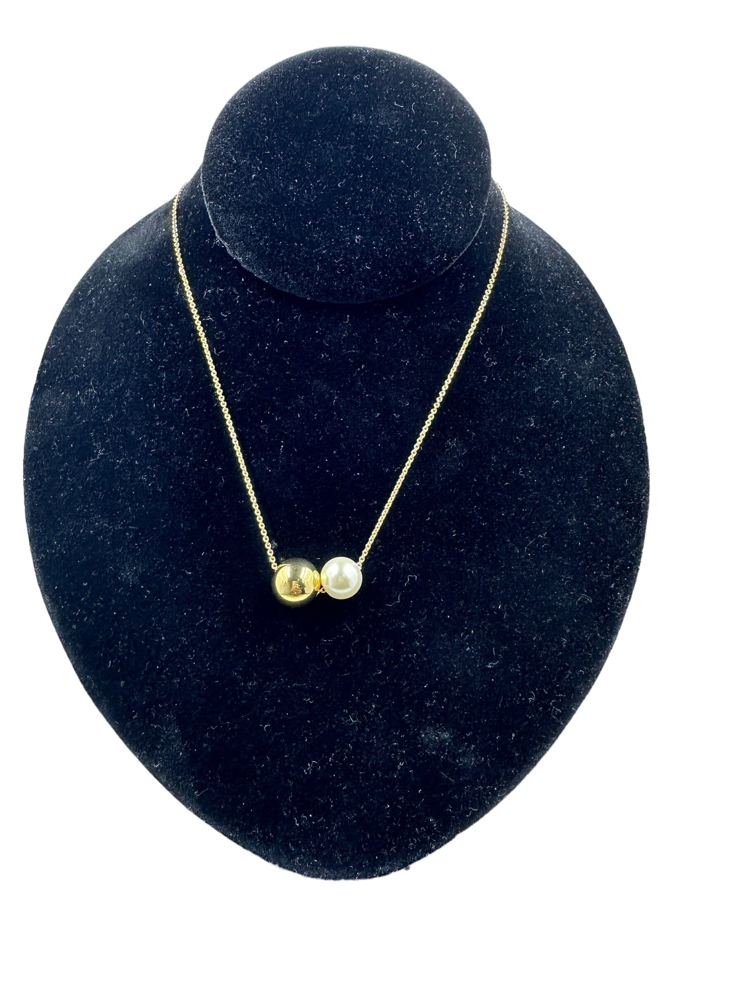 Carrie Pearl Strung Gold Ball Necklace Necklaces Trendzio Jewelry