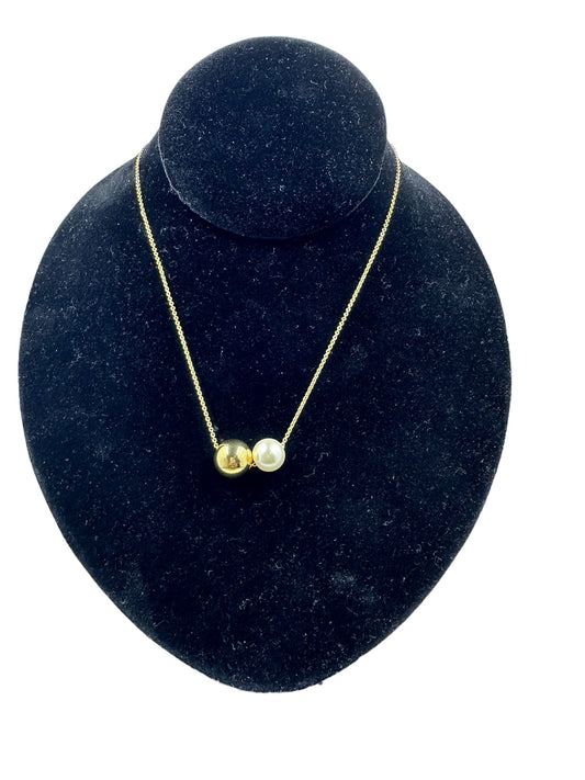 Carrie Pearl Strung Gold Ball Necklace Necklaces Trendzio Jewelry 