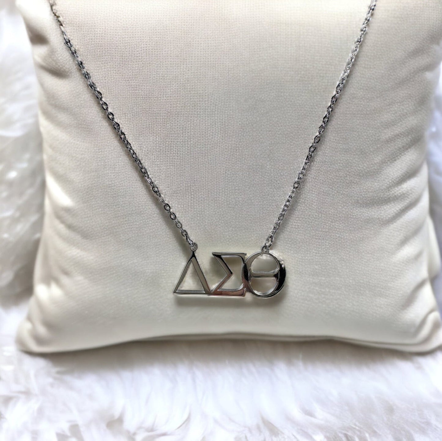 Delta Sigma Theta Greek Necklace Necklaces Trendzio