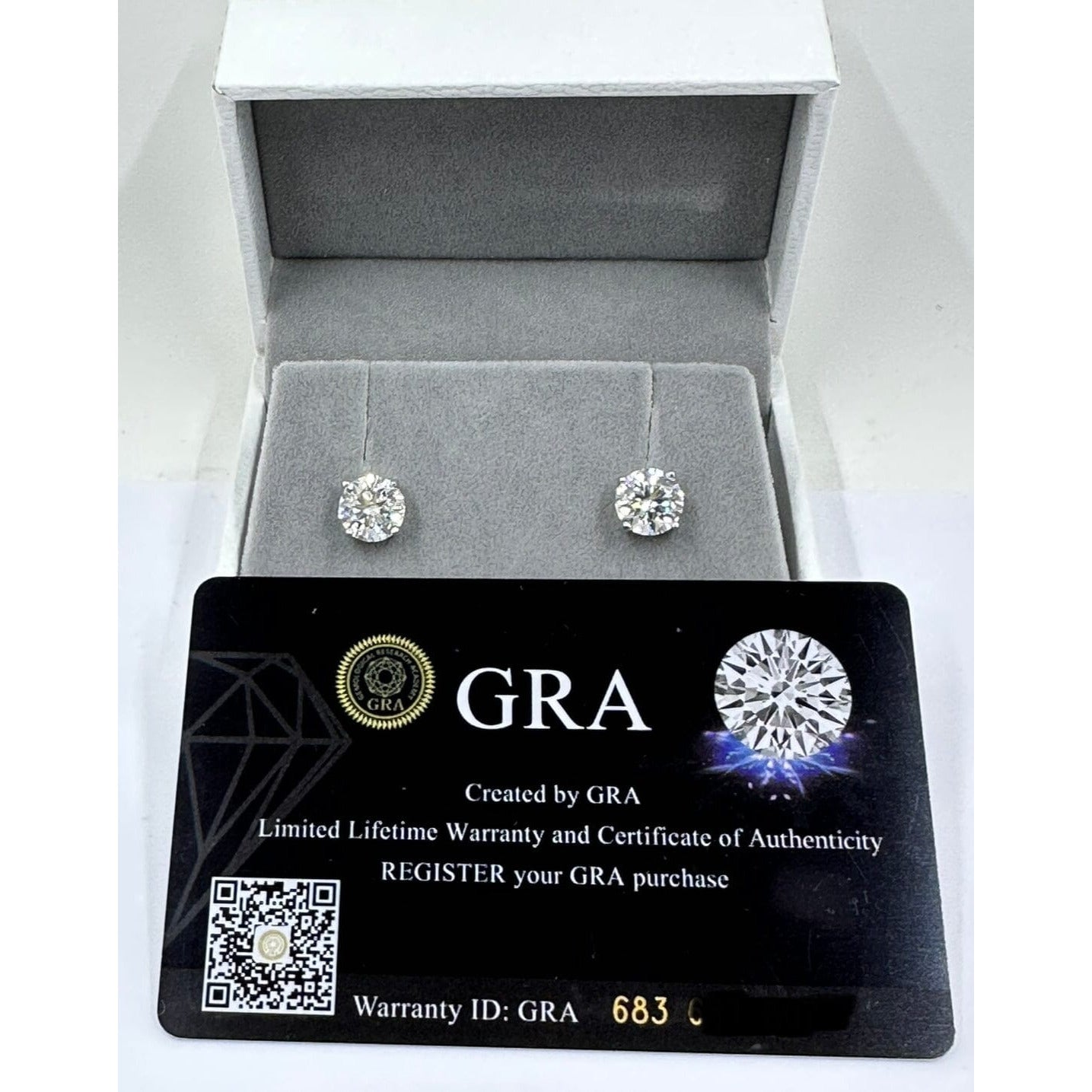 Elegant diamond stud earrings with Certificate of Authenticity and warranty card, ensuring quality and authenticity for a timeless addition to any jewelry collection. #DiamondEarrings #JewelryInvestment #TimelessElegance #CertifiedLuxury