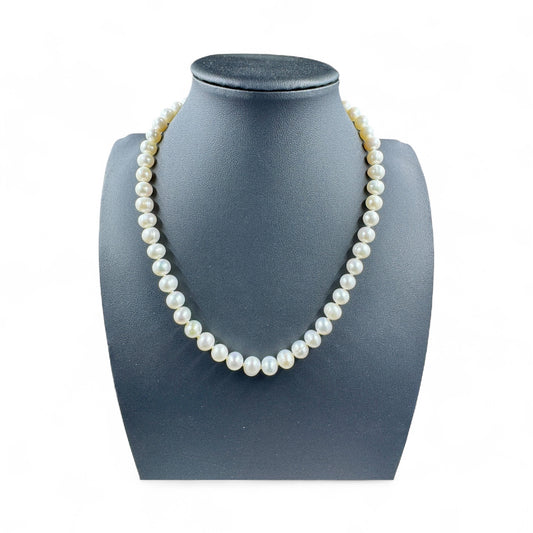 8mm 18" Cultured Freshwater Pearl Necklace