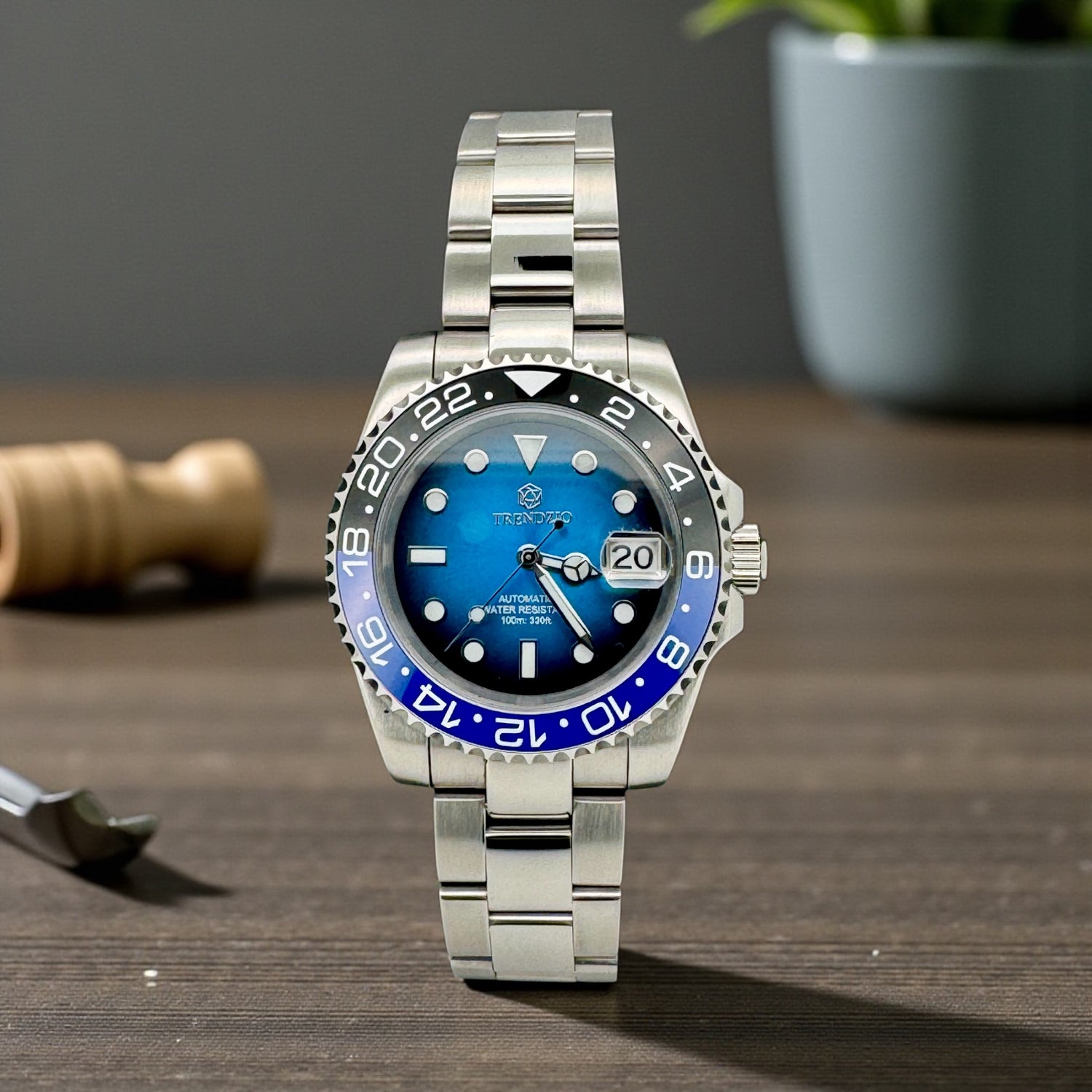 Blue Vanguard TrendzioMariner Watch