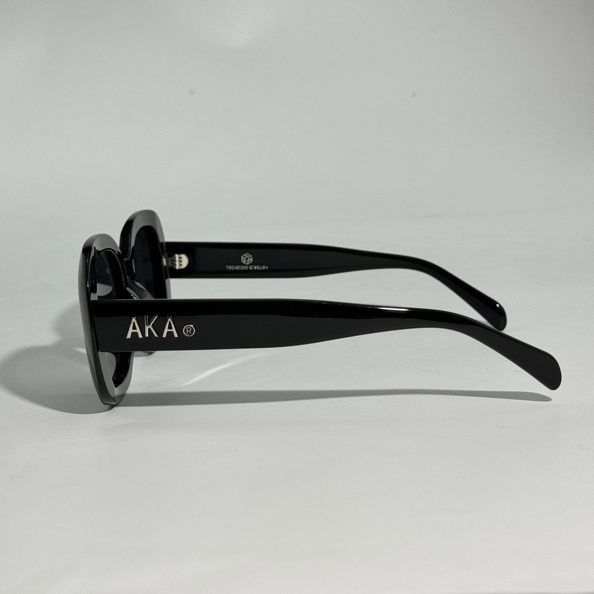 AKA Classic Black Sunglasses Sunglasses Trendzio Jewelry 