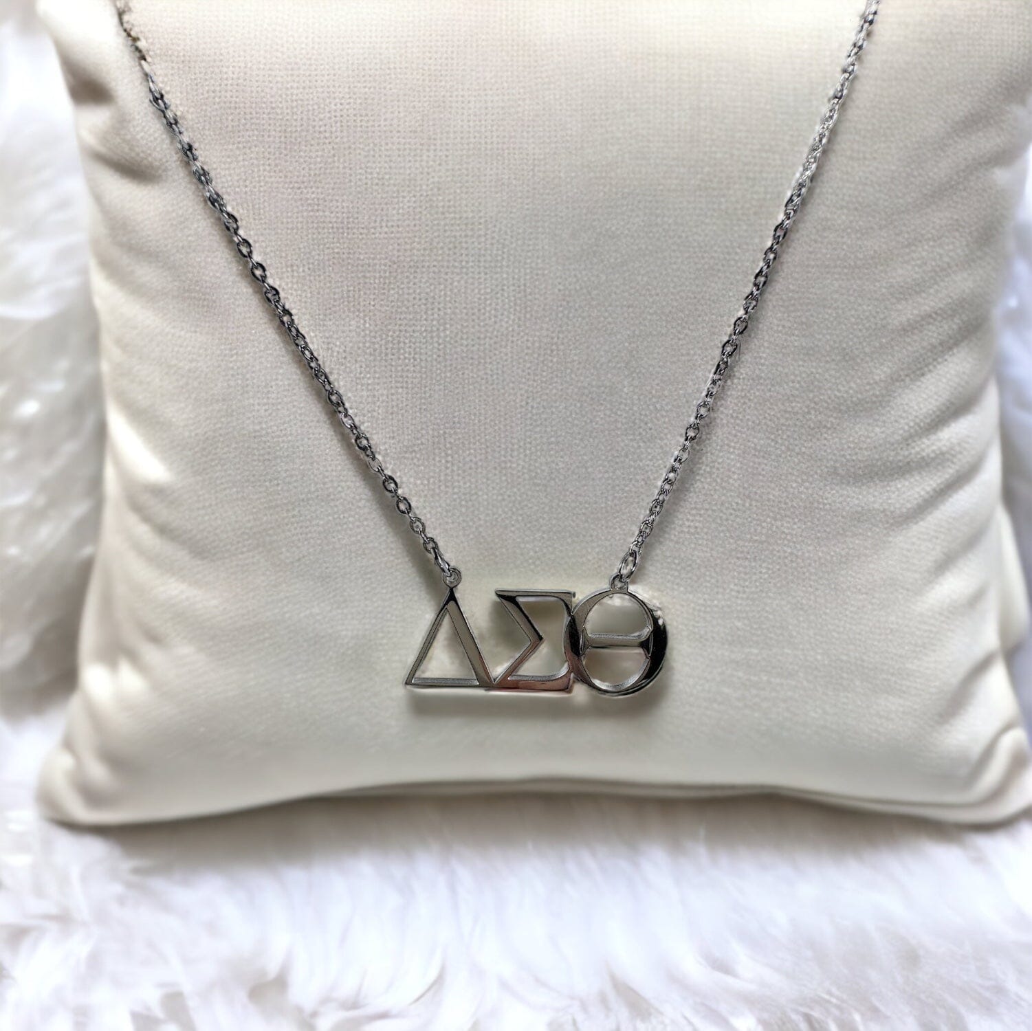 Delta Sigma Theta Greek Necklace Necklaces Trendzio 