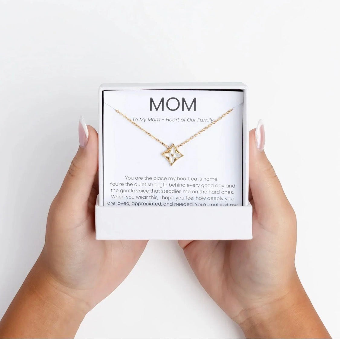 Trendzio Jewelry gold star pendant necklace with Mother of Pearl inlay in a gift box with a heartfelt message for Mom