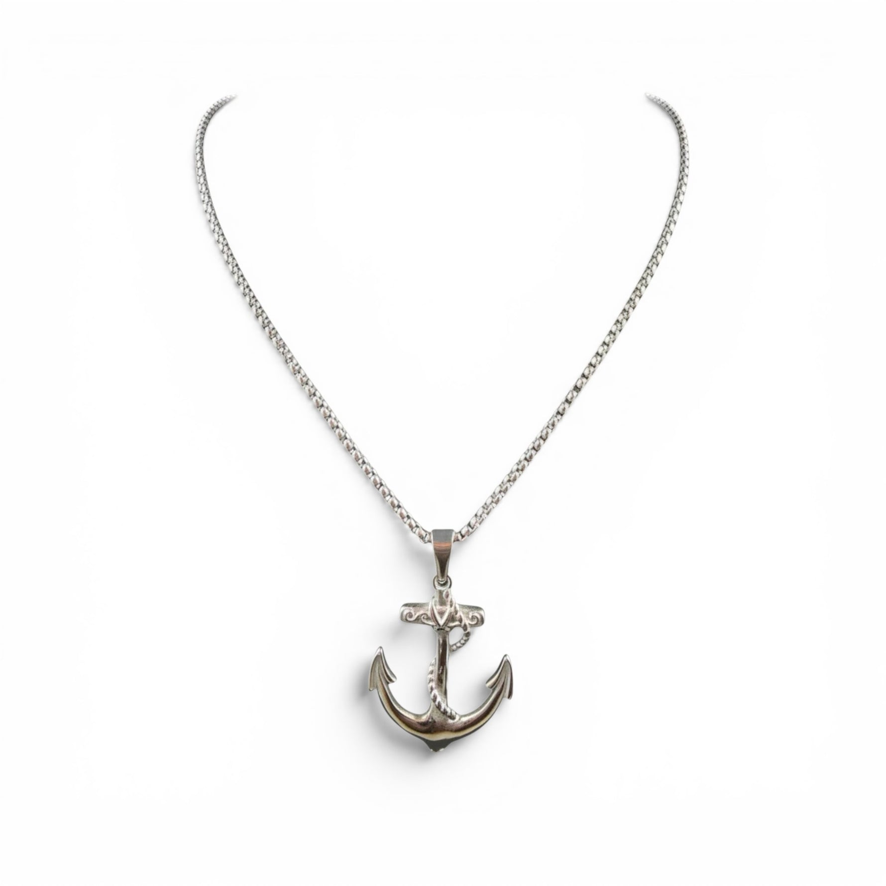 Trendzio Jewelry stainless steel anchor pendant necklace with rope detail.